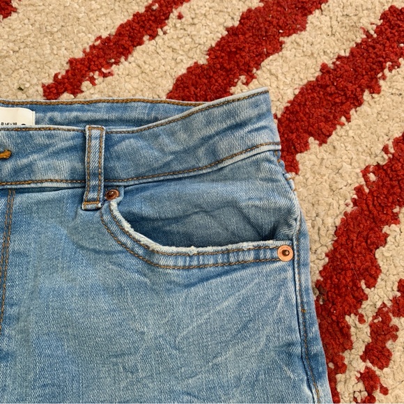 ZARA HIGH WAISTED BLUE BELL BOTTOM JEANS - Picture 4 of 8